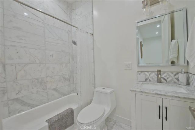 5907 Encino Avenue, Encino, CA 91316