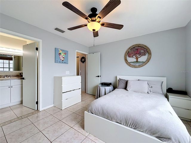 2029 TROPIC BAY COURT, Orlando, FL 32807