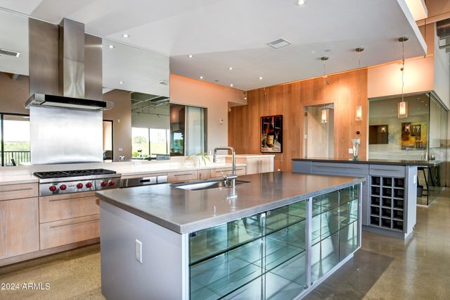 325 W GURLEY Street 302, Prescott, AZ 86301