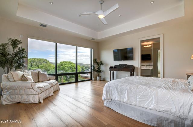 325 W GURLEY Street 302, Prescott, AZ 86301