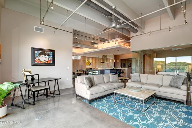 325 W GURLEY Street 302, Prescott, AZ 86301