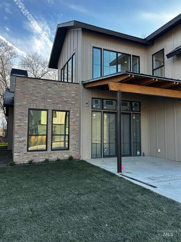 134 S Carbon Rivet Ave, Eagle, ID 83616