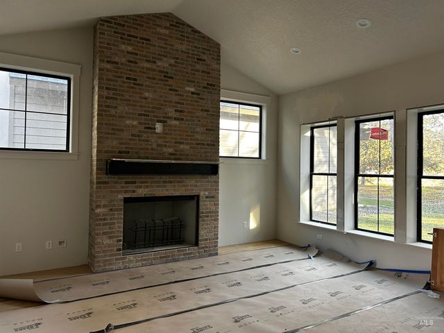 134 S Carbon Rivet Ave, Eagle, ID 83616