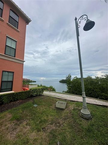 2732 VIA MURANO 529, Clearwater, FL 33764
