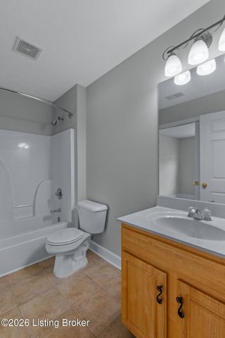 7108 Emily Ann Ln, Crestwood, KY 40014