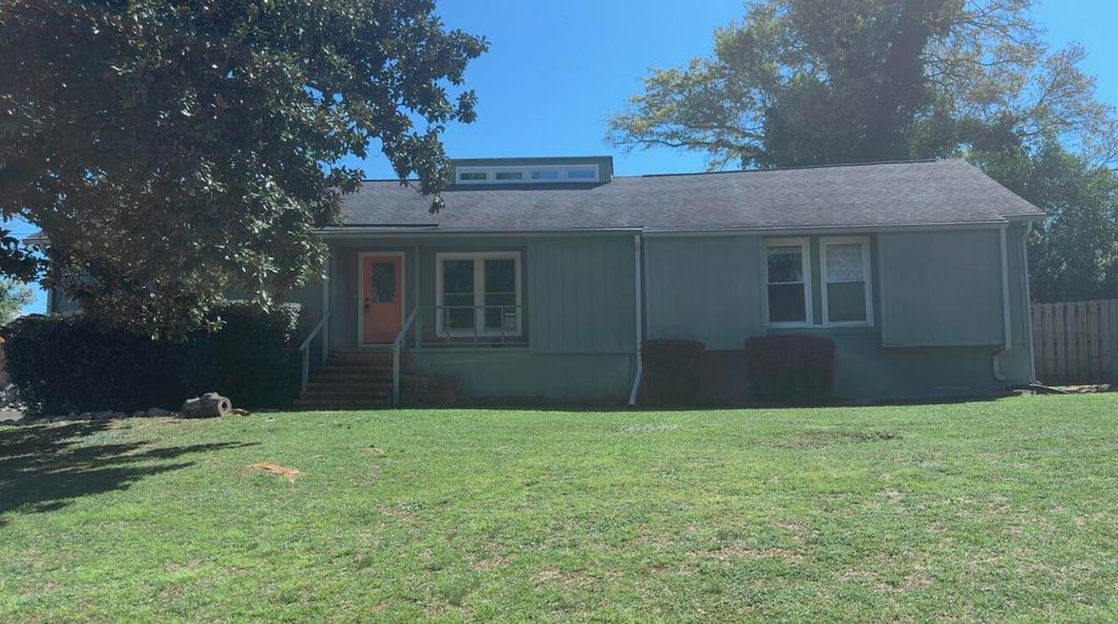 2200 Country Club Court, Augusta, GA 30904