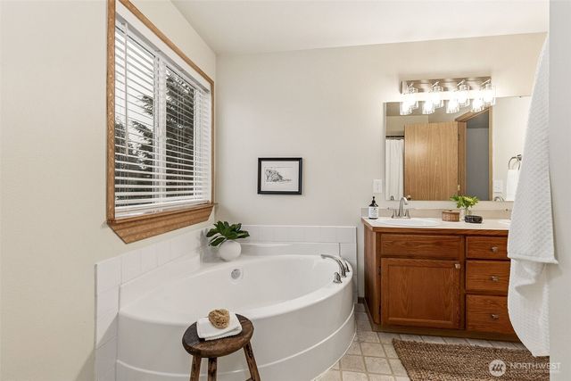 19510 12th Avenue Ct E, Spanaway, WA 98387