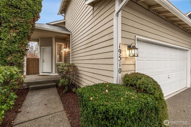 19510 12th Avenue Ct E, Spanaway, WA 98387