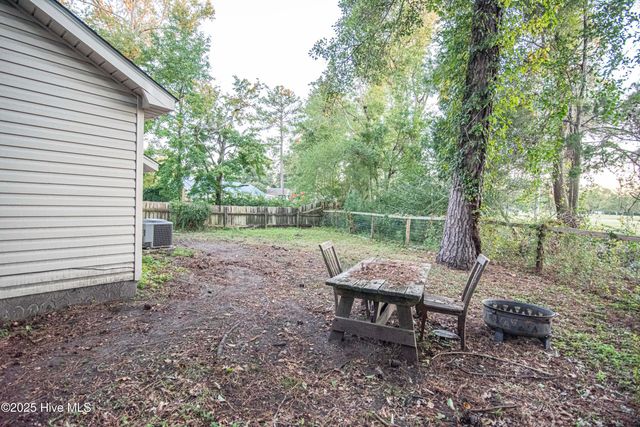 233 Cedar Ridge Lane, Havelock, NC 28532