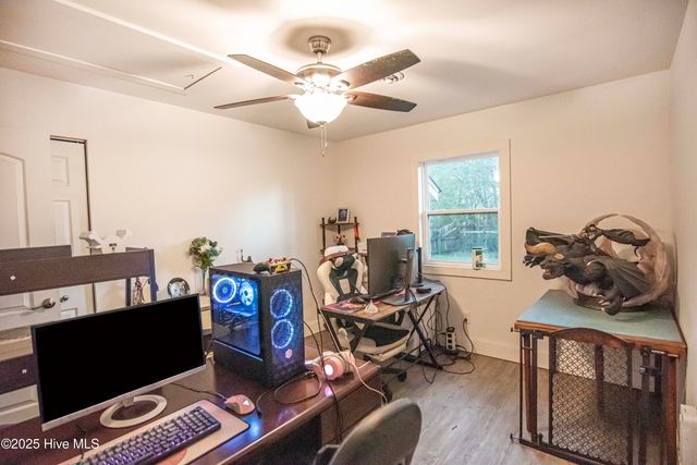 233 Cedar Ridge Lane, Havelock, NC 28532