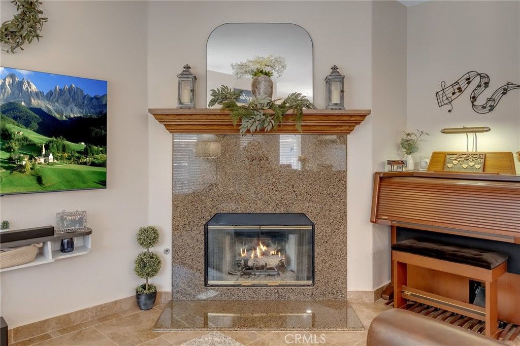 Image 11 of property listing at 12463 Antelope Drive, Victorville, CA 92392