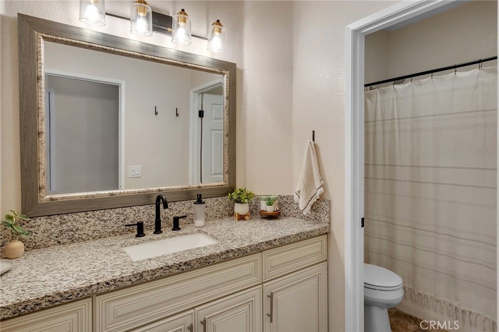 Image 17 of property listing at 12463 Antelope Drive, Victorville, CA 92392