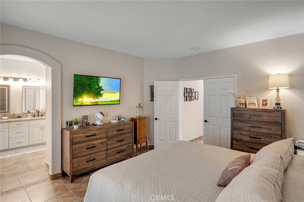 Image 19 of property listing at 12463 Antelope Drive, Victorville, CA 92392
