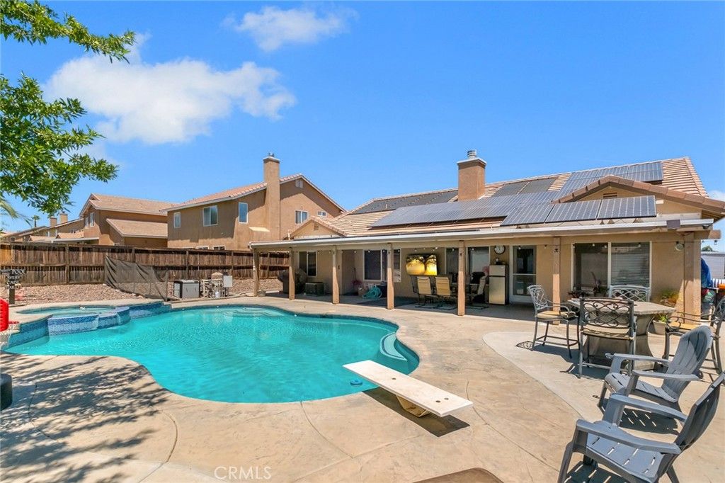 Image 2 of property listing at 12463 Antelope Drive, Victorville, CA 92392