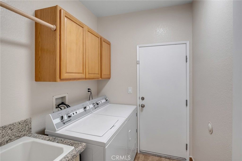 Image 24 of property listing at 12463 Antelope Drive, Victorville, CA 92392