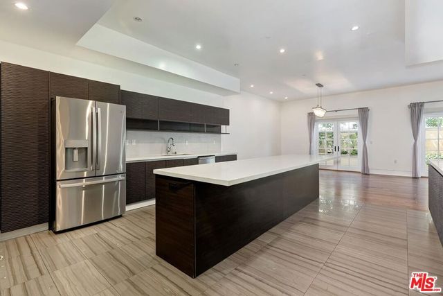 225 S Hamilton Drive 106, Beverly Hills, CA 90211