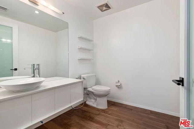 225 S Hamilton Drive 106, Beverly Hills, CA 90211