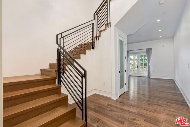 225 S Hamilton Drive 106, Beverly Hills, CA 90211