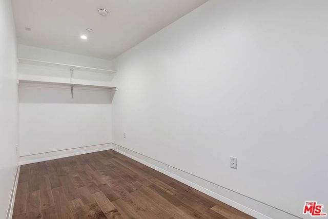 225 S Hamilton Drive 106, Beverly Hills, CA 90211