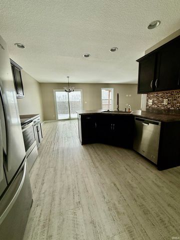 14926 Cypress Pointe Drive, Fort Wayne, IN 46818