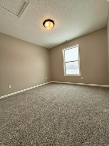 14926 Cypress Pointe Drive, Fort Wayne, IN 46818