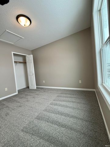 14926 Cypress Pointe Drive, Fort Wayne, IN 46818