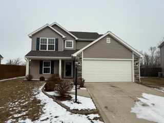 14926 Cypress Pointe Drive, Fort Wayne, IN 46818