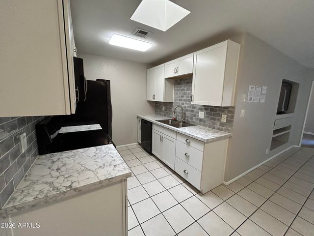 195 N COTTONWOOD Street 18, Chandler, AZ 85225