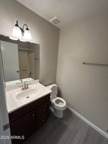 195 N COTTONWOOD Street 18, Chandler, AZ 85225