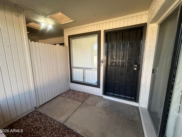 195 N COTTONWOOD Street 18, Chandler, AZ 85225