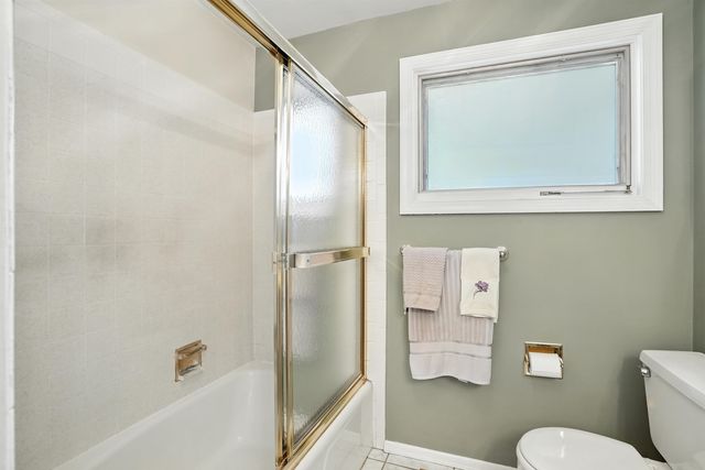 1026 W WOODWAY Ave, Spokane, WA 99218