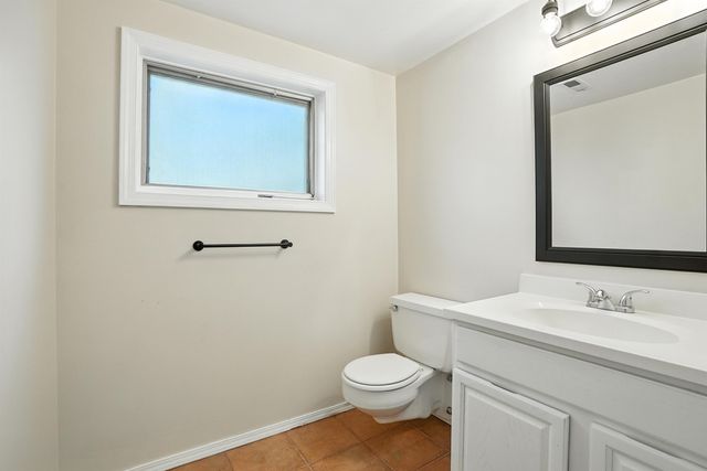 1026 W WOODWAY Ave, Spokane, WA 99218