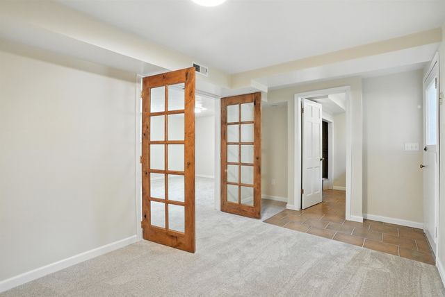 1026 W WOODWAY Ave, Spokane, WA 99218