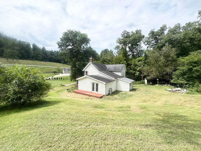 1532 County Road 118, Chesapeake, OH 45619