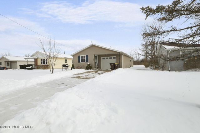 1275 Myrna Street, Defiance, OH 43512