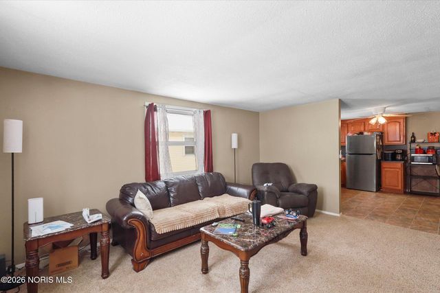 1275 Myrna Street, Defiance, OH 43512