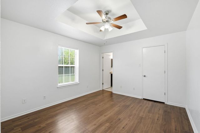 508 Bentwood DR, Leander, TX 78641