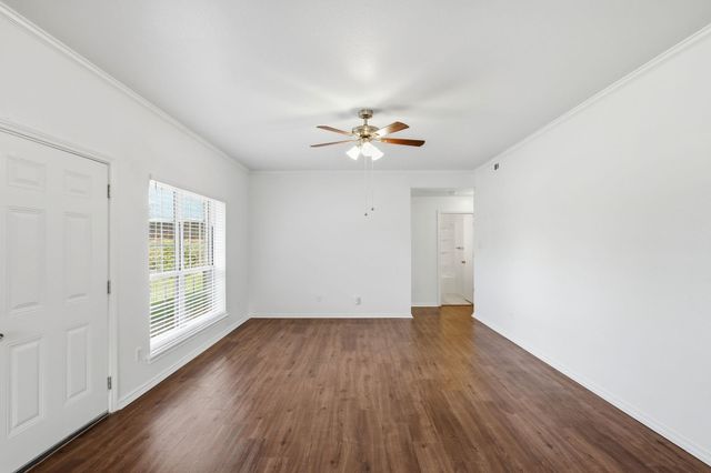 508 Bentwood DR, Leander, TX 78641