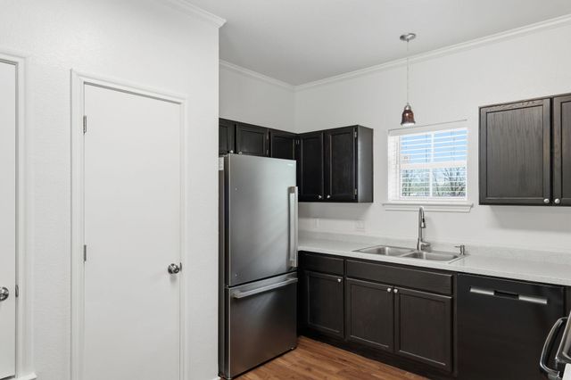 508 Bentwood DR, Leander, TX 78641