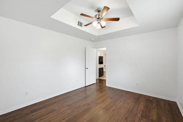 508 Bentwood DR, Leander, TX 78641