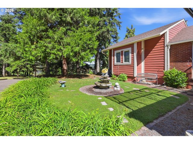 4000 E 24TH Ave, Eugene, OR 97403