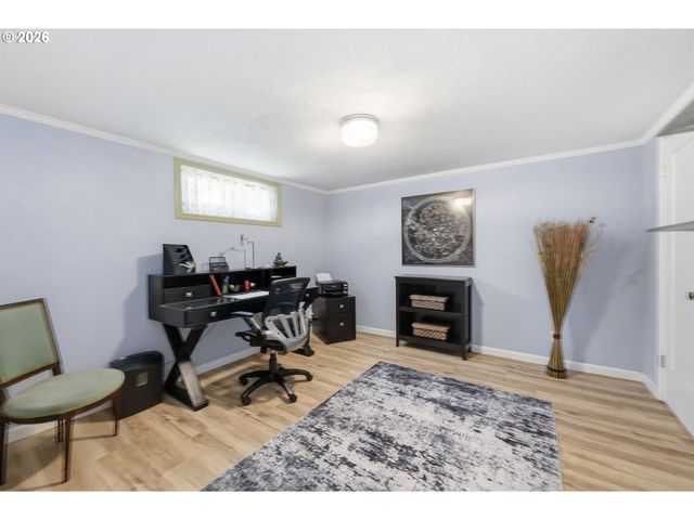 4000 E 24TH Ave, Eugene, OR 97403