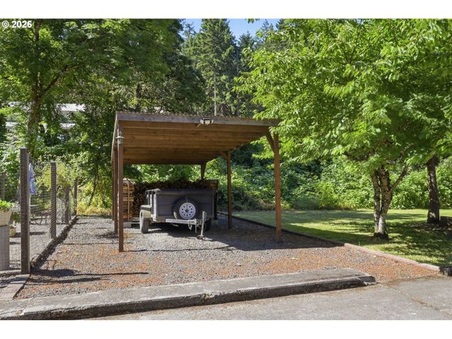4000 E 24TH Ave, Eugene, OR 97403