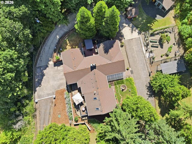 4000 E 24TH Ave, Eugene, OR 97403