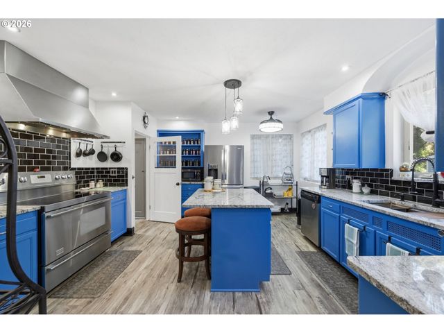 4000 E 24TH Ave, Eugene, OR 97403