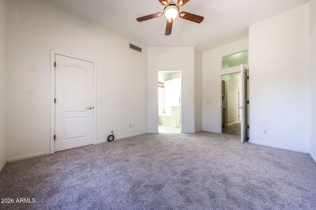 420 W HALF MOON Way, Chandler, AZ 85225