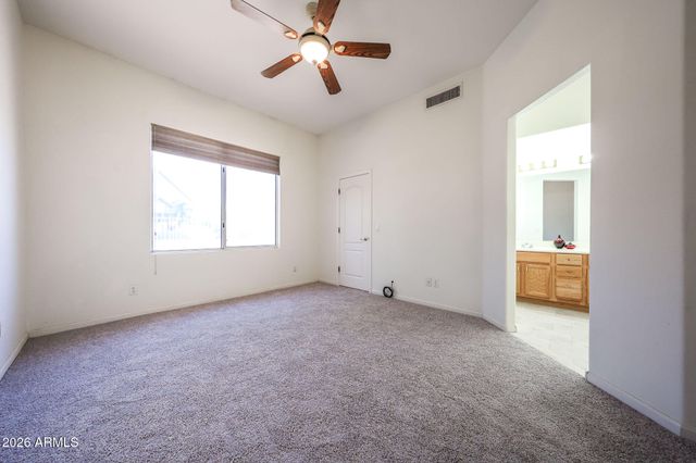 420 W HALF MOON Way, Chandler, AZ 85225