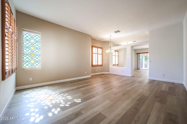 420 W HALF MOON Way, Chandler, AZ 85225
