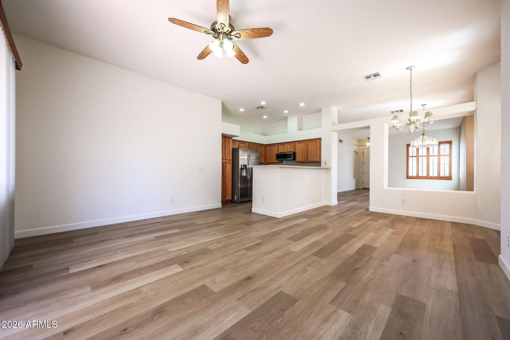 420 W HALF MOON Way, Chandler, AZ 85225 — photo 3