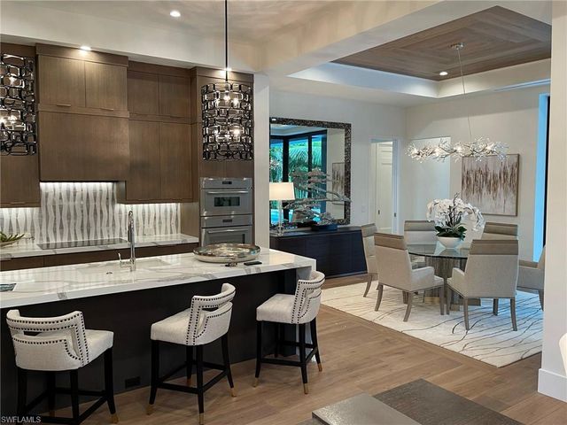 750 Myrtle TER, Naples, FL 34103